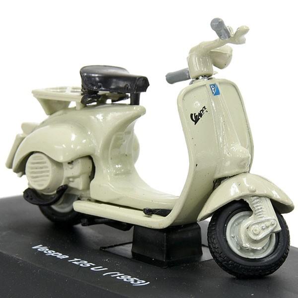 ベスパ 1/32 125 U 1953年ミニチュアモデル 18647 : イタリア自動車