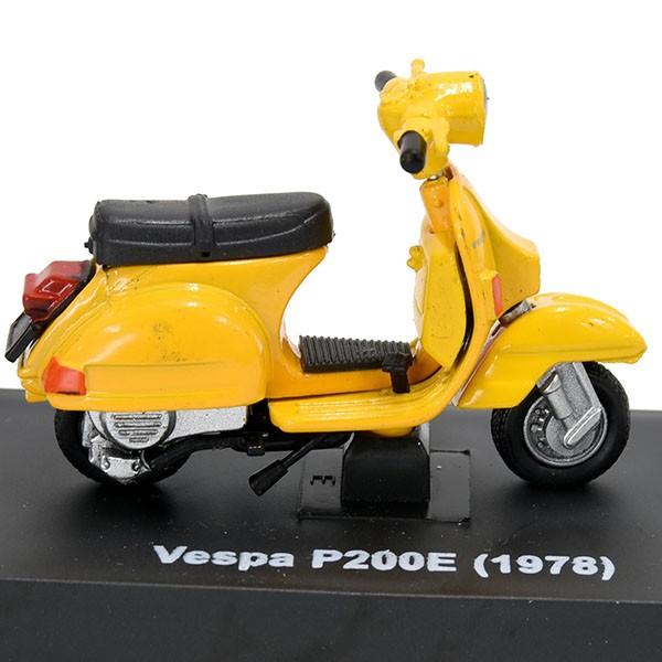 健康第一です。 ベスパ 1/32 P200E 1978年ミニチュアモデル 18648 : イタリア自動車