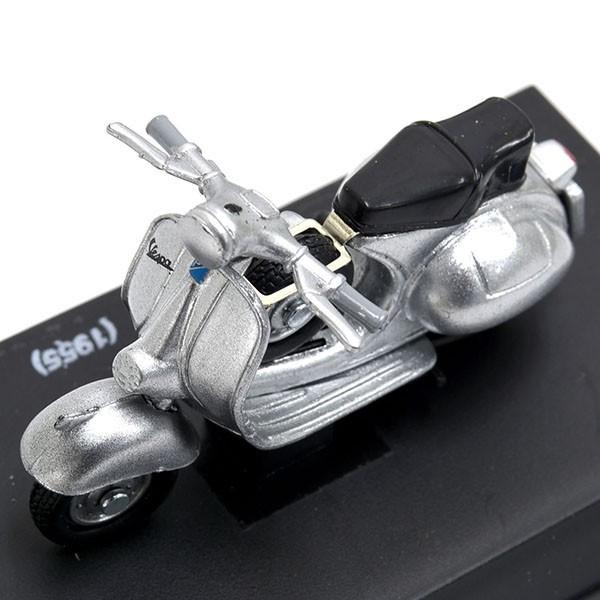 ベスパ 1/32 150GS 1955年ミニチュアモデル 18742 : イタリア自動車