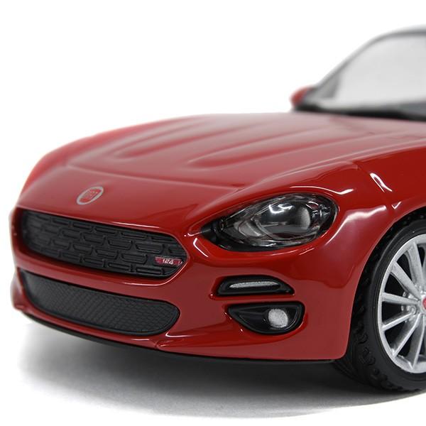 FIAT（フィアット） 1/24 124 Spiderミニチュアモデル(レッド) 21485