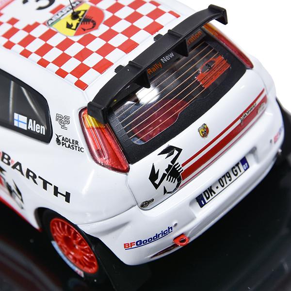 1/24 ミニカー　アバルト純正abarthGRANDE PUNTO アバルト（ABARTH） 1/24 アバルト純正500ABARTHミニチュアモデル
