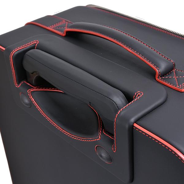 未使用級✨フェラーリ メンズボストンバッグ 488GTB 購入者限定品 未使用級✨フェラーリ メンズボストンバッグ 488GTB 購入者限定品