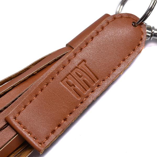 FIAT フィアット純正 ケミカルレザータッセル3-in-1USBチャージ