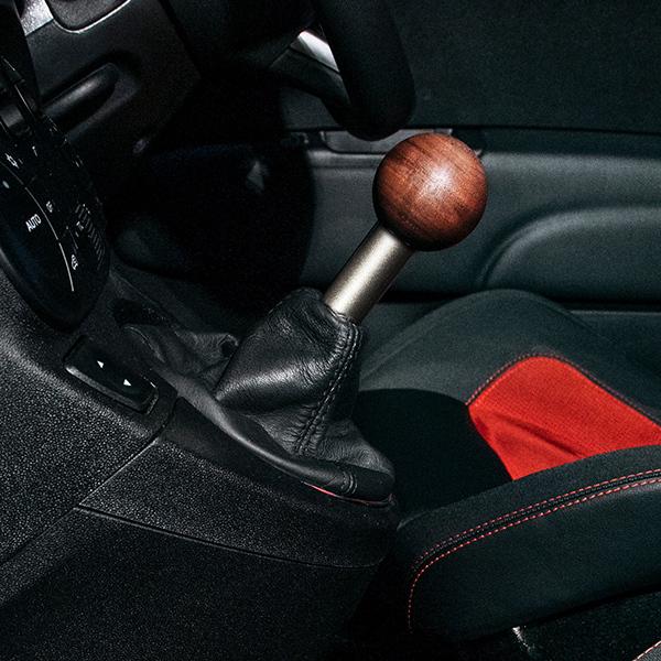 安いそれに目立つ アバルト 500 595マニュアル車専用ウッドシフトノブ Kurumi By La Fit A 超人気の Www Thedailyspud Com