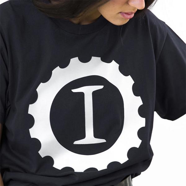 Garage ItaliaオフィシャルロゴTシャツ(ブラック) 23928 : イタリア