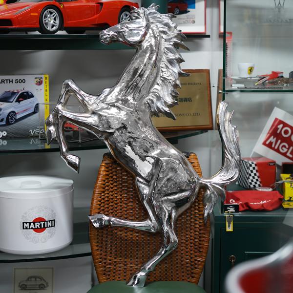 Ferrari（フェラーリ） フェラーリ本社壁面用Cavallinoオブジェ