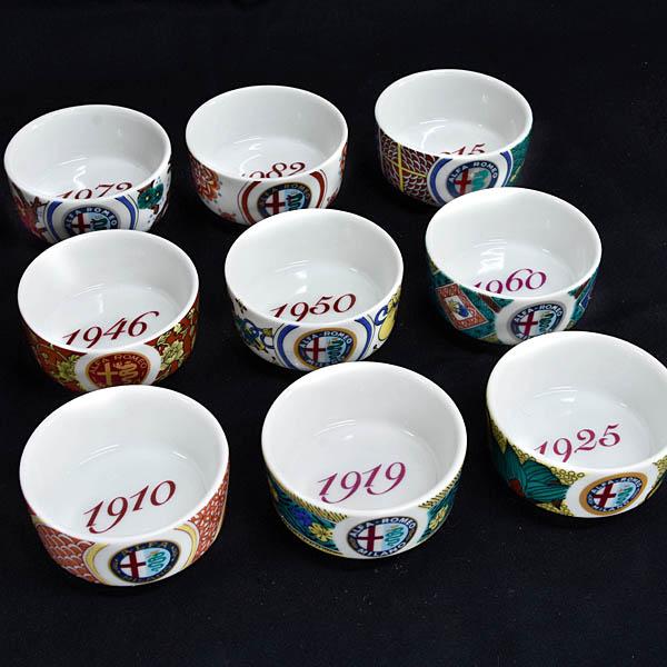 アルファロメオグッズ　9点セット アルファロメオ（ALFA ROMEO） アルファロメオ純正歴代エンブレム