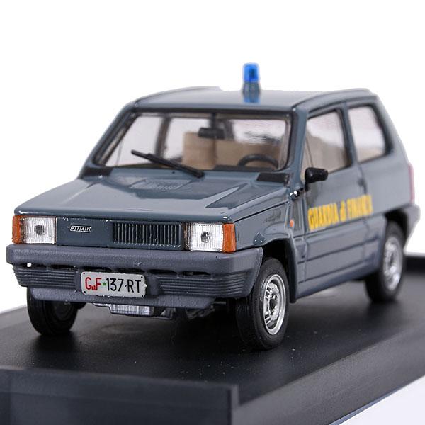 FIAT（フィアット） 1/43 Panda 45 GUARDIA DI FINANZA 1980ミニチュアモデル 4086 : イタリア ...