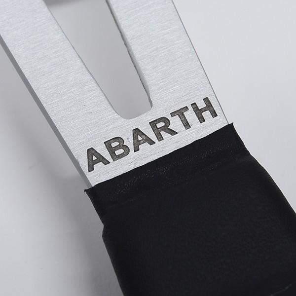 アバルト（ABARTH） レザーステアリング(3スポーク) 4542 : イタリア