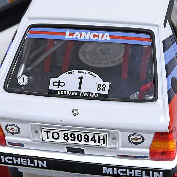 ランチア 1/18 ランチアDelta HF Integrale 8V 1000 Lakes Rally 1988