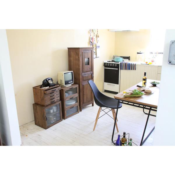 フラップチェスト CCR-107 トレノ 木製 天然木 レトロ おしゃれ 北欧 チェスト シンプル 食器棚 ガラス付扉 ナチュラル 収納 収納家具 ヴィンテージ | 東谷 | 05