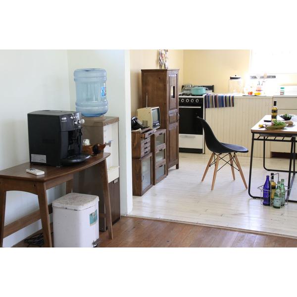 フラップチェスト CCR-107 トレノ 木製 天然木 レトロ おしゃれ 北欧 チェスト シンプル 食器棚 ガラス付扉 ナチュラル 収納 収納家具 ヴィンテージ | 東谷 | 09