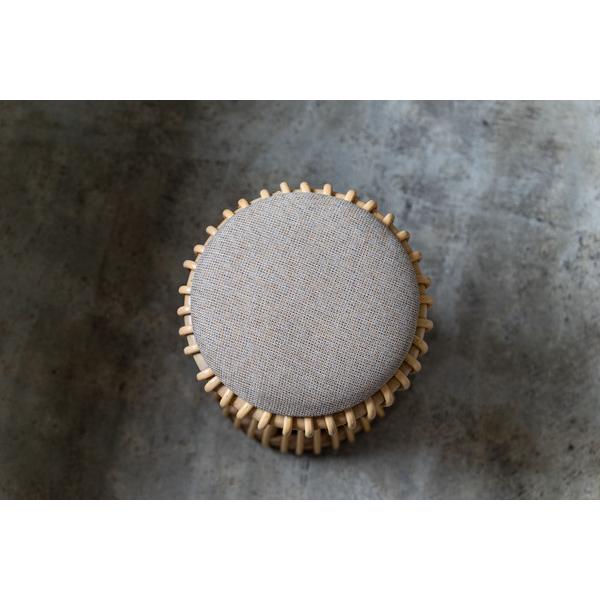 ラウンドスツール GUY-260NA ラタン 籐 円 丸 ラウンド サークル 天然ラタン リゾート 北欧 ナチュラル クッション 店舗 カフェ ラウンジ ロビー ホテル 法人 | 東谷 | 16