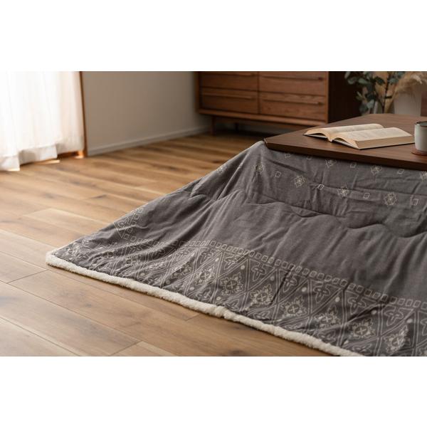 コタツ布団 正方形 薄掛け KK-237 こたつ掛け布団 おしゃれ 温かい 毛布 ボア 北欧 シンプル インテリア 幾何学柄 バンダナ柄 | 東谷 | 08