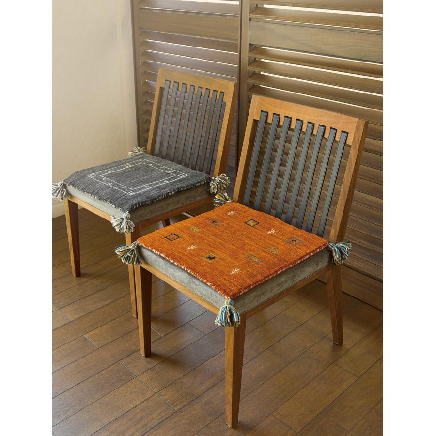 ギャッベ　チェアパッド　LORRI BUFF　L3　270038805　クッション　レトロデザイン　約40×40cm　イス用クッション | HAGiHARA | 01