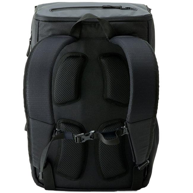 UNDER ARMOUR アンダーアーマー クール ターポリン バックパック 3.0 27L Black 1371874-001の画像