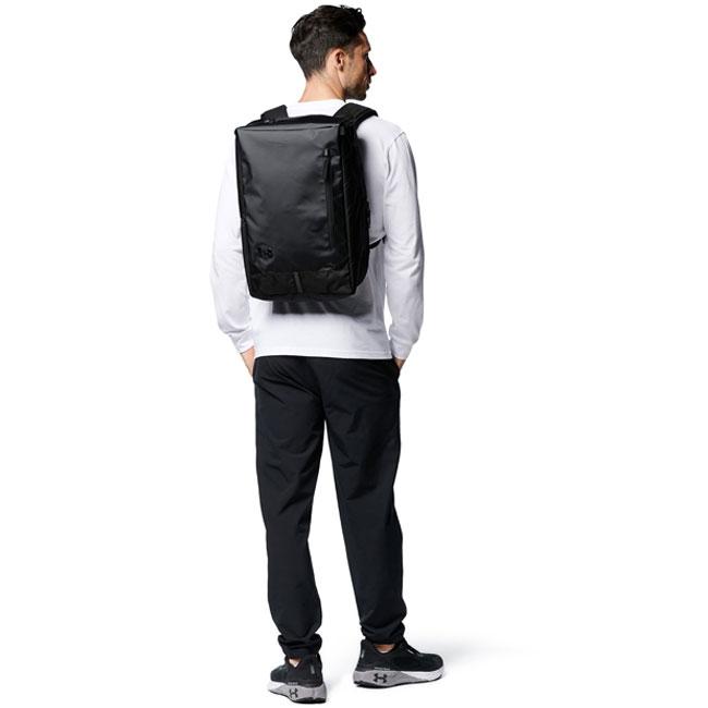 UNDER ARMOUR アンダーアーマー クール ターポリン バックパック 3.0 27L Black 1371874-001の画像