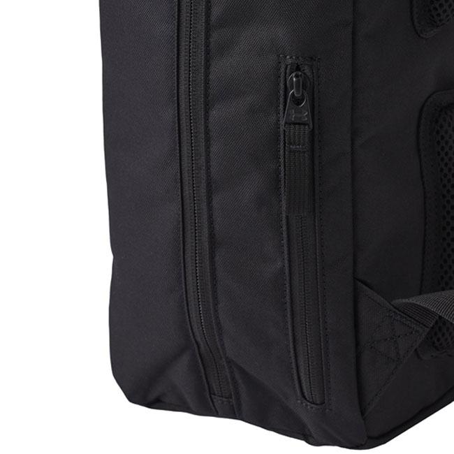 UNDER ARMOUR アンダーアーマー クール ターポリン バックパック 3.0 27L Black 1371874-001の画像
