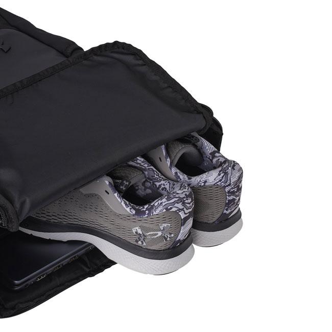 UNDER ARMOUR アンダーアーマー クール ターポリン バックパック 3.0 27L Black 1371874-001の画像