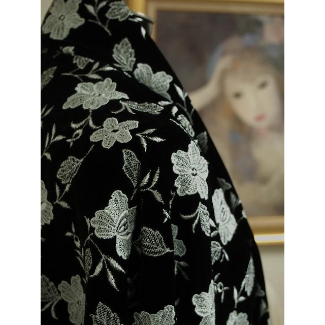 閉店大セール お買得 【ベルベット／レース 花の柄】 日本製生地 黒
