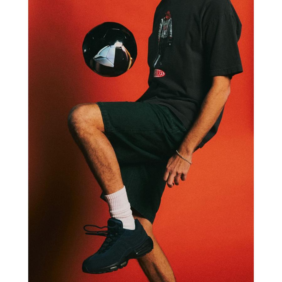 【PLEASURES/プレジャーズ×DAFT PUNK/ダフト・パンク】HELMETS SOCCER BALL サッカーボール / BLACKの画像