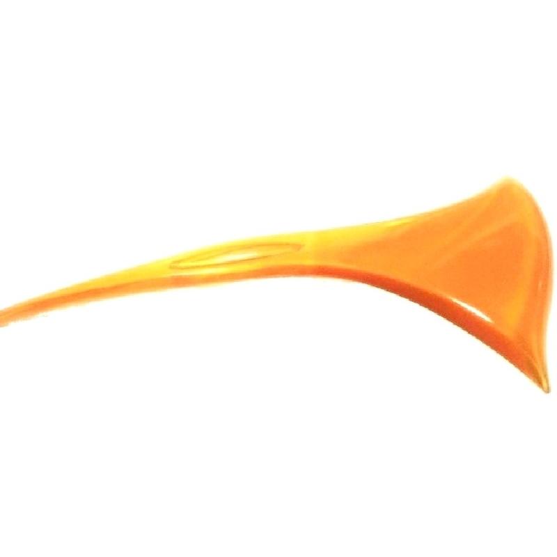 【創業１４８年べっ甲の菊池】本べっ甲総白甲一本挿しかんざしー３０３喜山作銘入り【結婚式・留袖・訪問着】     商品情報    商品発送元：べっ甲の菊池創業１４８年老舗べっ甲店桐箱入り保証書付ジュエリー・アクセサリー本べっ甲総白かんざし一本挿しー３０３【喜山作銘入り