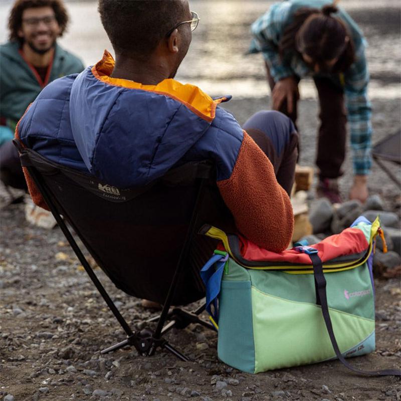 コトパクシ/Cotopaxi Hielo 12L Cooler Bag Del Dia (ヒエロ 12L クーラーバッグ デルディア)保冷バッグの画像