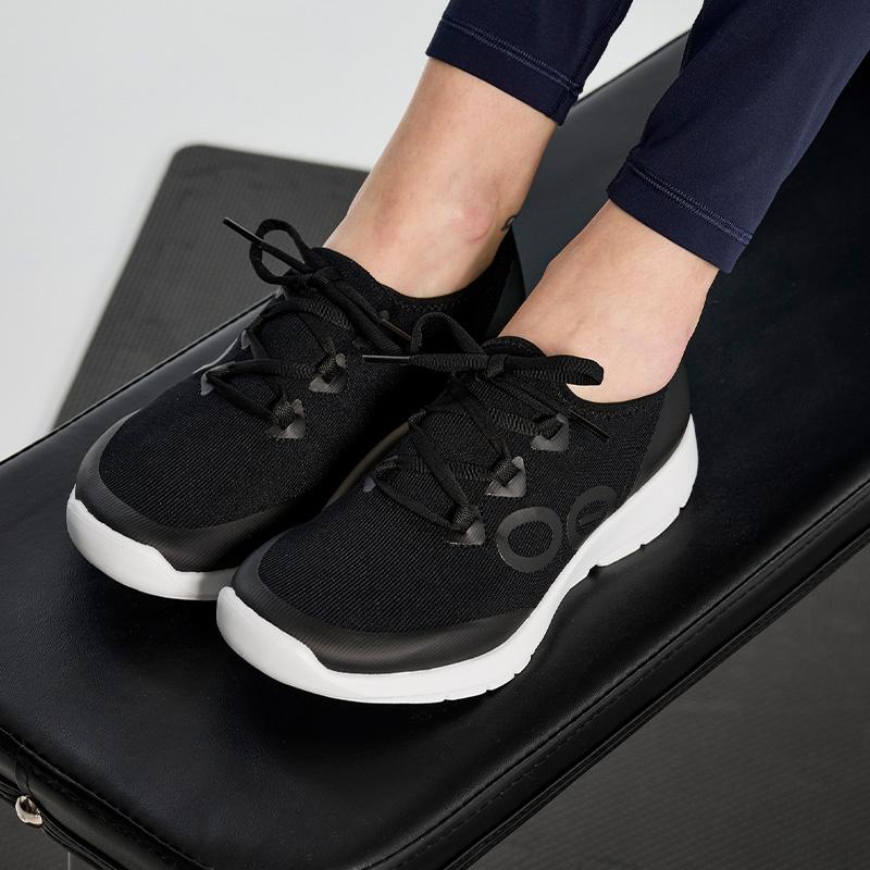 OOFOS WOMENS OOMG SPORT LACE ウーフォス レディース ウーフォス/OOFOS Women's OOmg Sport Lace(ウーエムジースポーツ