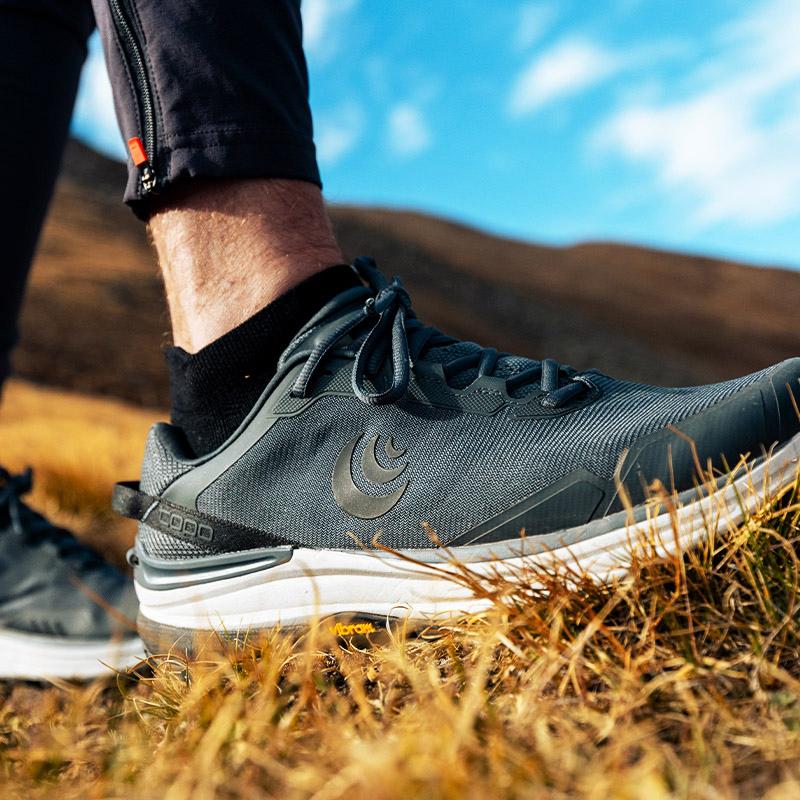 トポアスレチック/Topo Athletic TRAVERSE （トラバーズ）メンズ トレイルシューズの画像