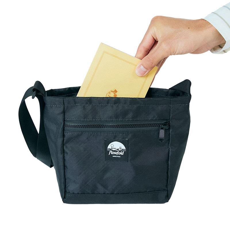 フローフォールド/Flowfold Odyssey Crossbody 3L オデッセイクロスボディ 3Lの画像