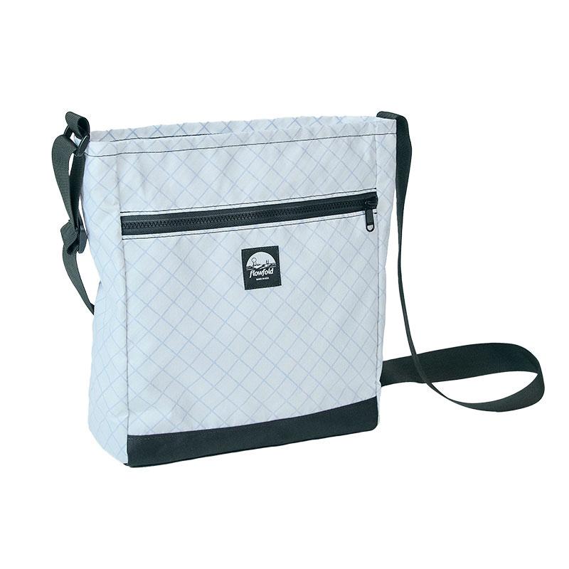 フローフォールド/Flowfold Odyssey Crossbody 9L オデッセイクロスボディ 9Lの画像