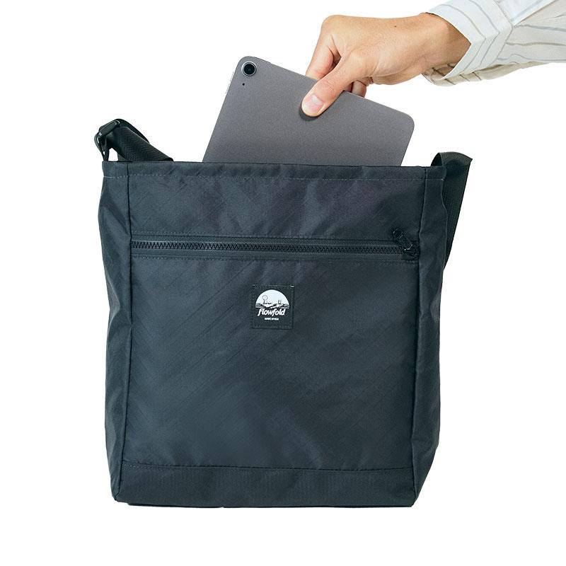 フローフォールド/Flowfold Odyssey Crossbody 9L オデッセイクロスボディ 9Lの画像