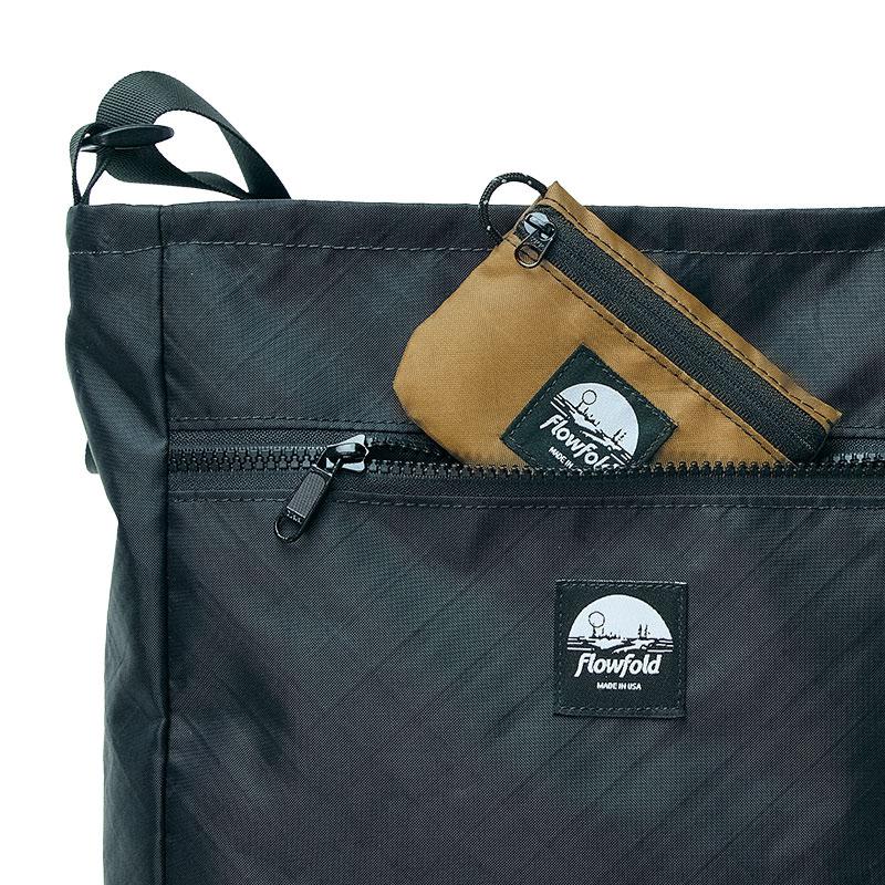 フローフォールド/Flowfold Odyssey Crossbody 9L オデッセイクロスボディ 9Lの画像