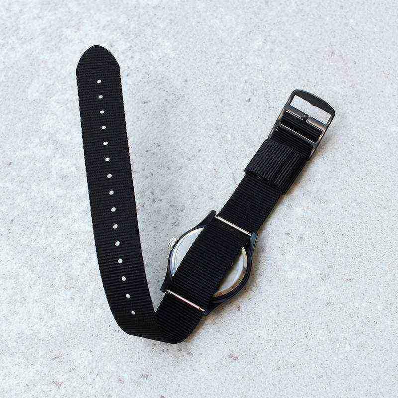 MWC ミリタリーウォッチカンパニー｜CLASSIC RANGE QUARTZ WATCH【全2色】の画像