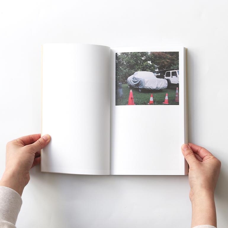 BTS by Takashi Homma [SIGNED]の画像