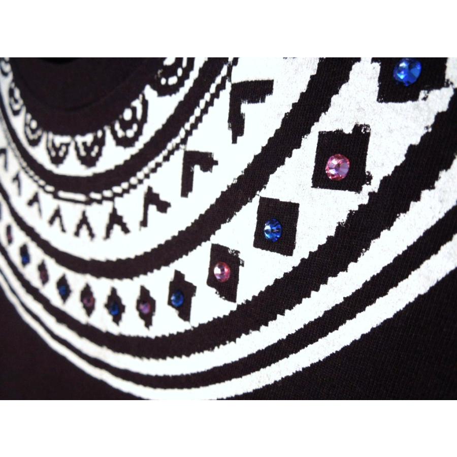 Samoa pattern Swarovski Long T-shirt Black｜itempost｜03