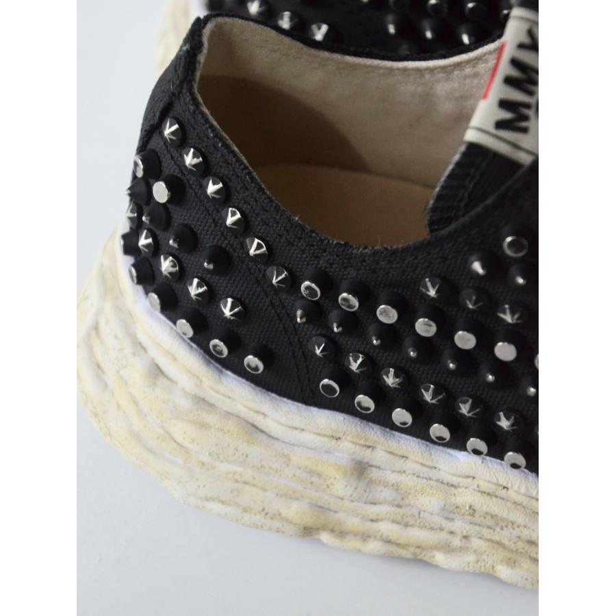 "PETERSON23" OG Sole Studded Canvas Low-top Sneaker (BLACK)の画像