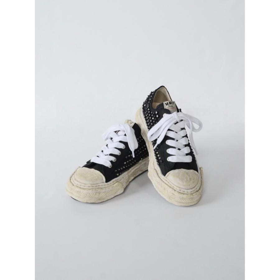 "PETERSON23" OG Sole Studded Canvas Low-top Sneaker (BLACK)の画像