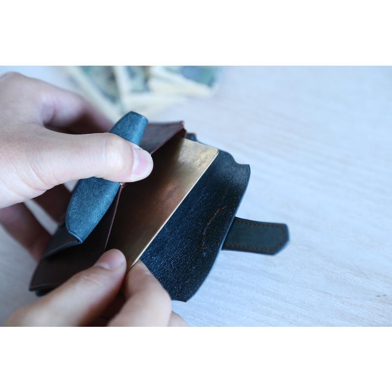 コンパクトウォレット \"caflet（カフレ）\" ペトロリオ コンパクトウォレット 