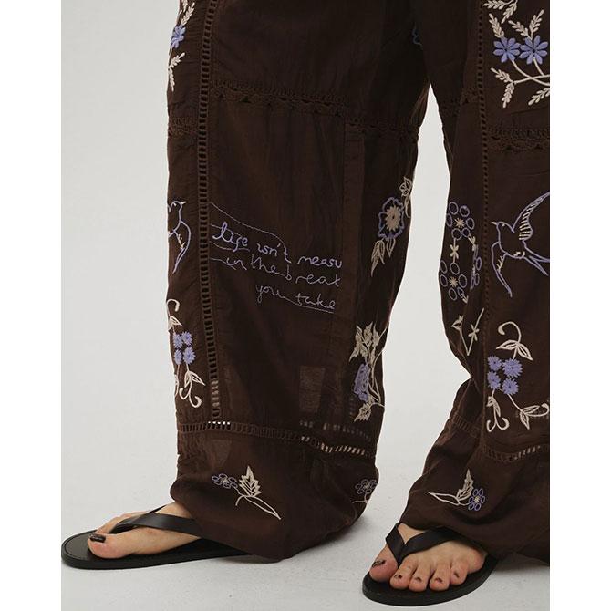 【送料無料】【2026SS】TODAYFUL[トゥデイフル] Embroidery Patchwork Trousers　エンブロイダリーパッチワークトラウザーズ　12610719の画像