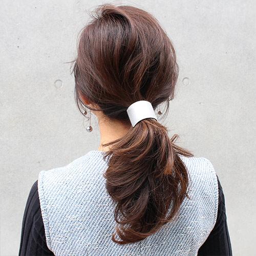 安心の定価販売安心の定価販売レザー ポニー （ホワイト） レディース