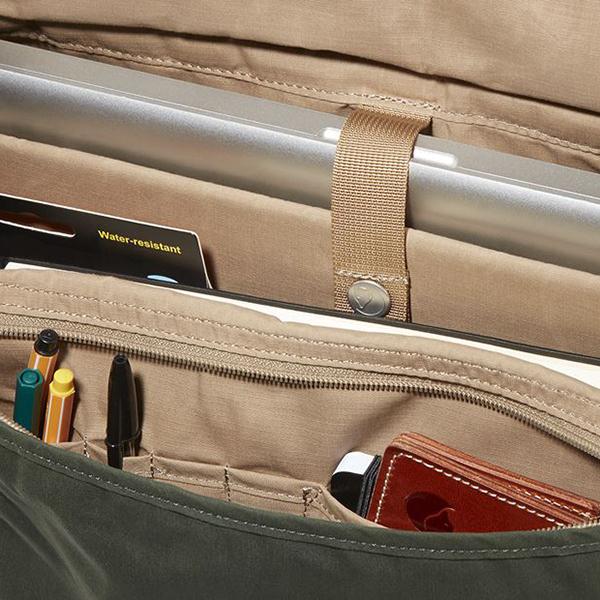 Greenland Shoulder Bagの画像