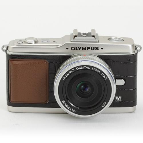 売約済み❤️お洒落な革張りボディ❤️OLYMPUS E-P1レンズキット❤️ OLYMPUS ペン E-P1/E-P2 張り革キット＜8010 クロコブラックー牛革ー