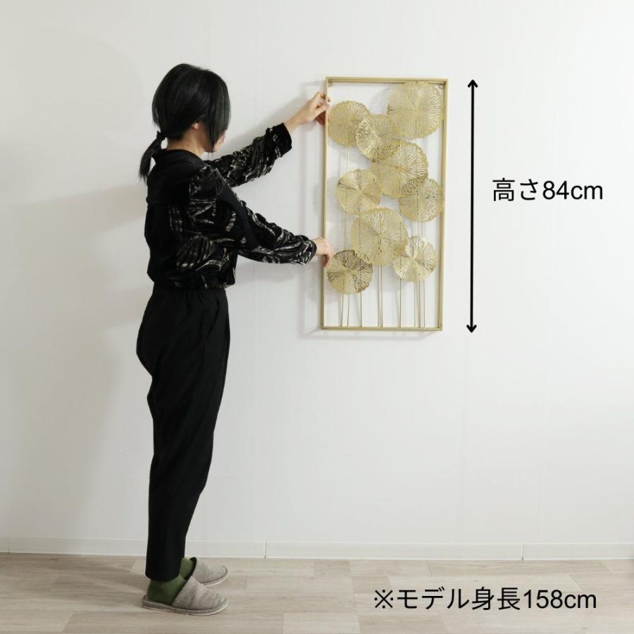 蓮ゴールド アートパネル 幅41cm×高さ84cm｜おしゃれなインテリアの輸入雑貨イエ【公式通販】の画像