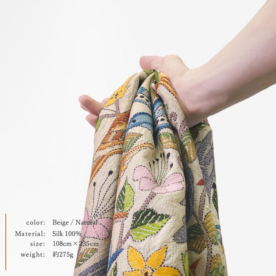 InDream カンタ 刺繍 ストール約108×235cm インド 刺し子 インテリア マフラー ホワイト ナチュラル 母の日 ギフト おしゃれ 誕生日 プレゼント 40代 50代 60代の画像