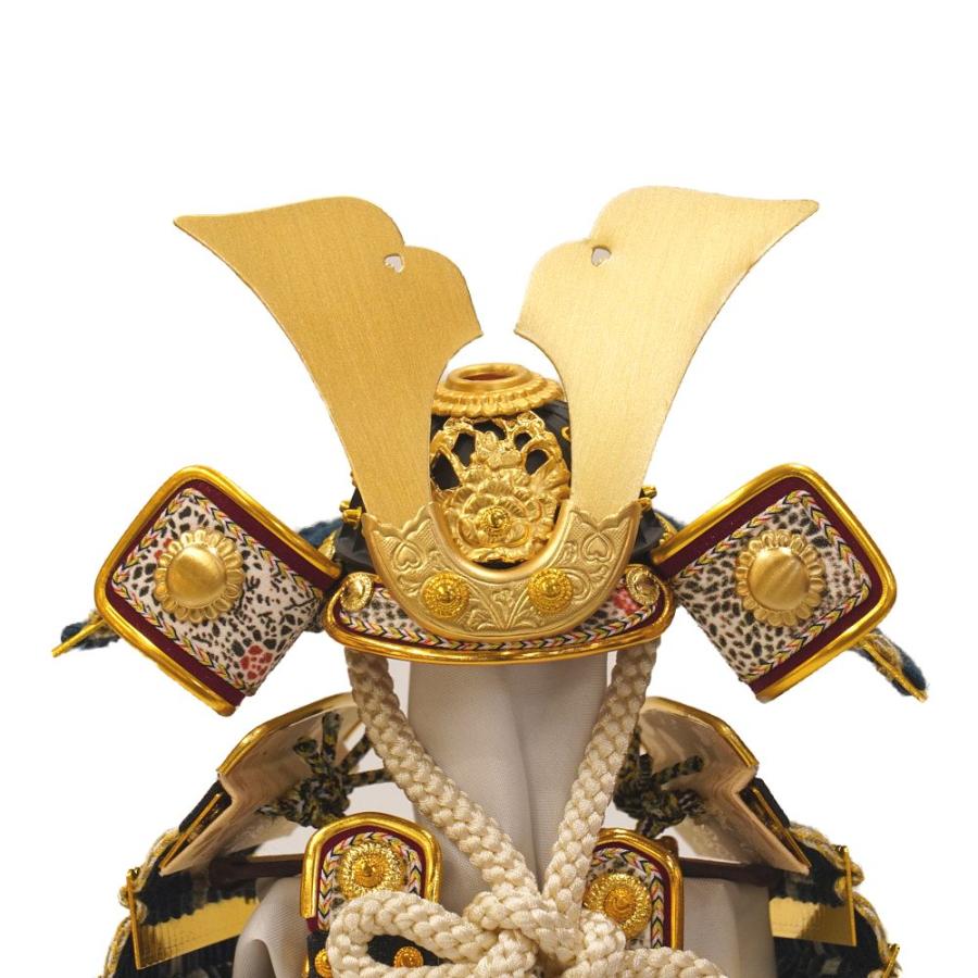 【五月人形】4号 奉納 鉄紺沢瀉威 鎧収納飾り〈朔太郎作〉[235-123]_7
