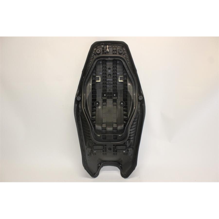 互換品】xadv X-ADV 750 2025 2026 以降 カスタム シート 本体付き 黒