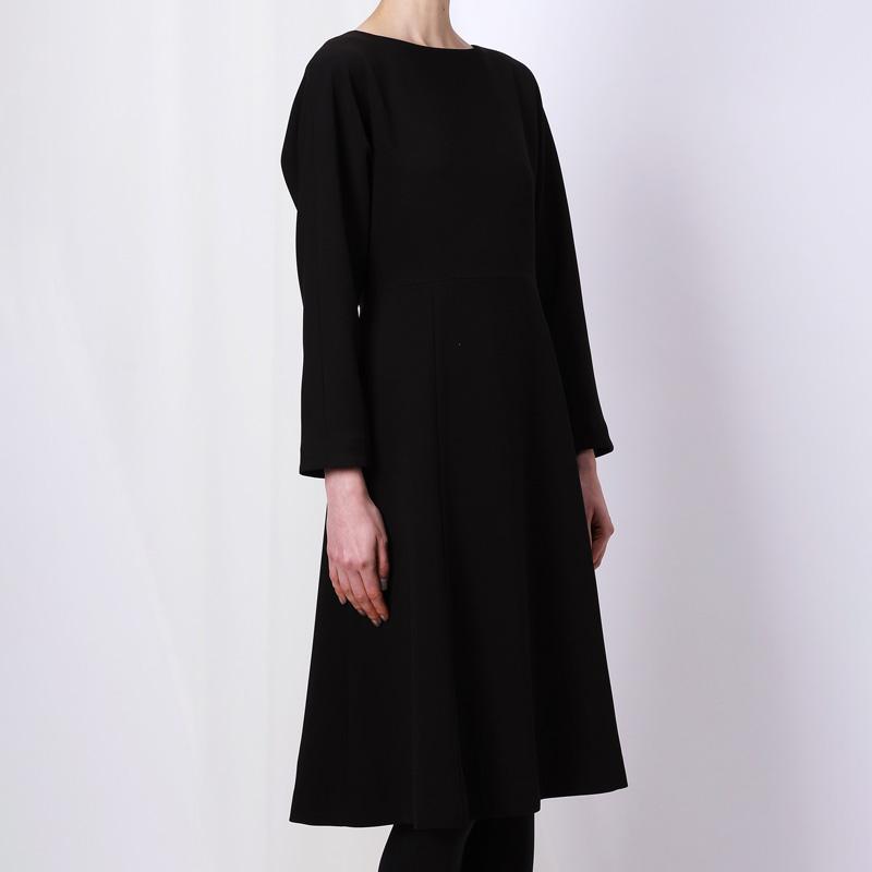 BLACK FORMAL（ブラックフォーマル　喪服）ボートネックフレアワンピースの画像