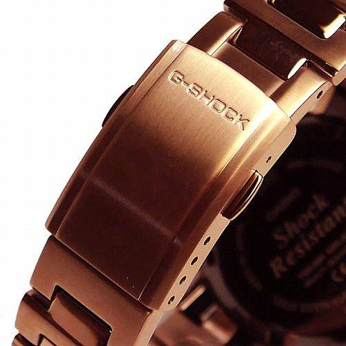 CASIO G-SHOCK アナログ・デジタル ソーラー電波腕時計 AWM CASIO G-SHOCK アナログ・デジタル ソーラー電波腕時計 AWM