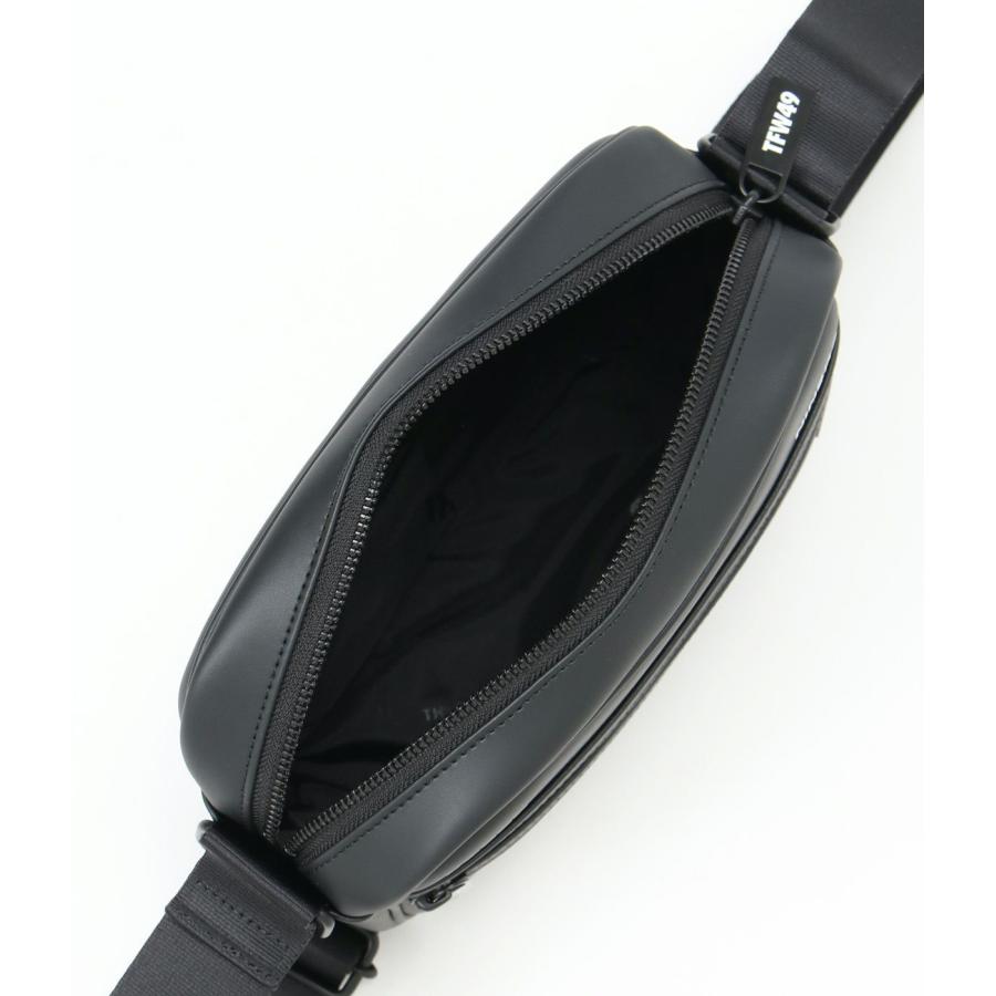 TFW49 / T132510006 / LEATHER SHOULDER BAG (2色)の画像